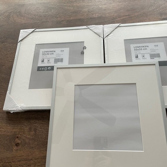 IKEA Lomviken Set of Three Record Vinyl Frames Silver - Picture 2 of 5